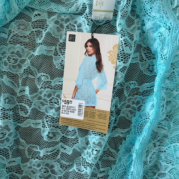 Lace Kimono Robe in Blue - Picture 2 of 4